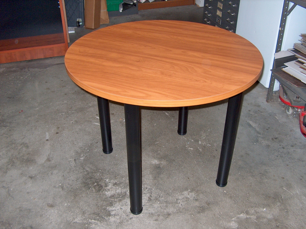IOF RPL36 36" ROUND TABLE - CAP CHERRY