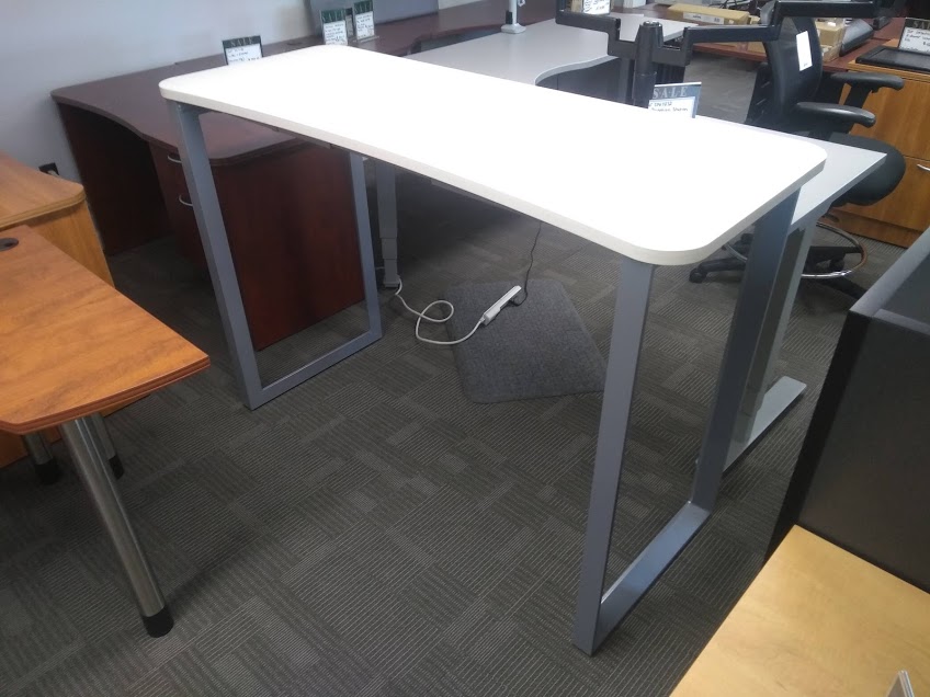 IOF 24x60 HEAVY DUTY TABLE - WHITE CHOCOLATE