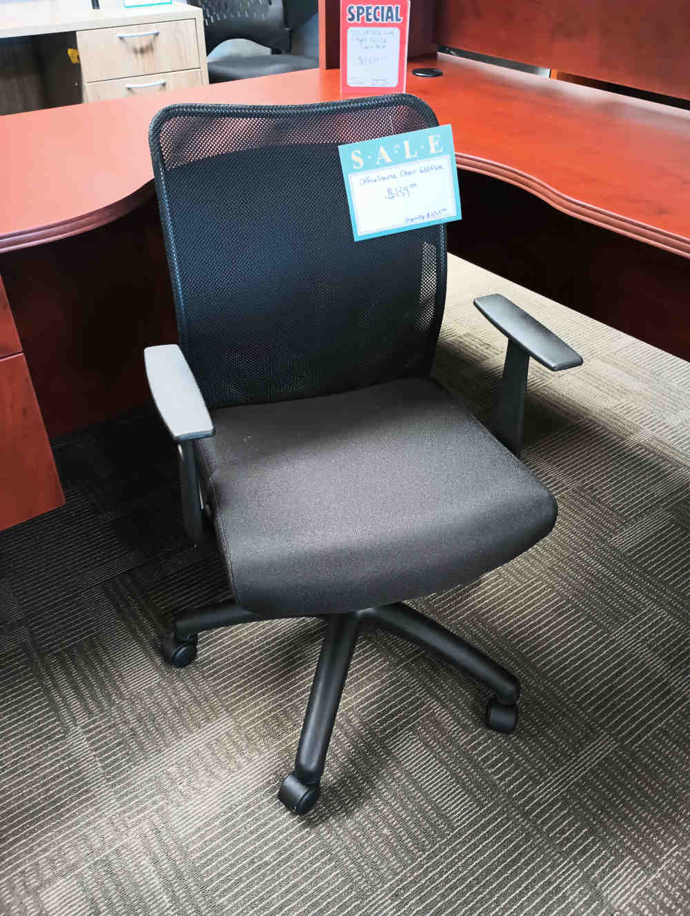 O/S 610FBK CHAIR - BLACK