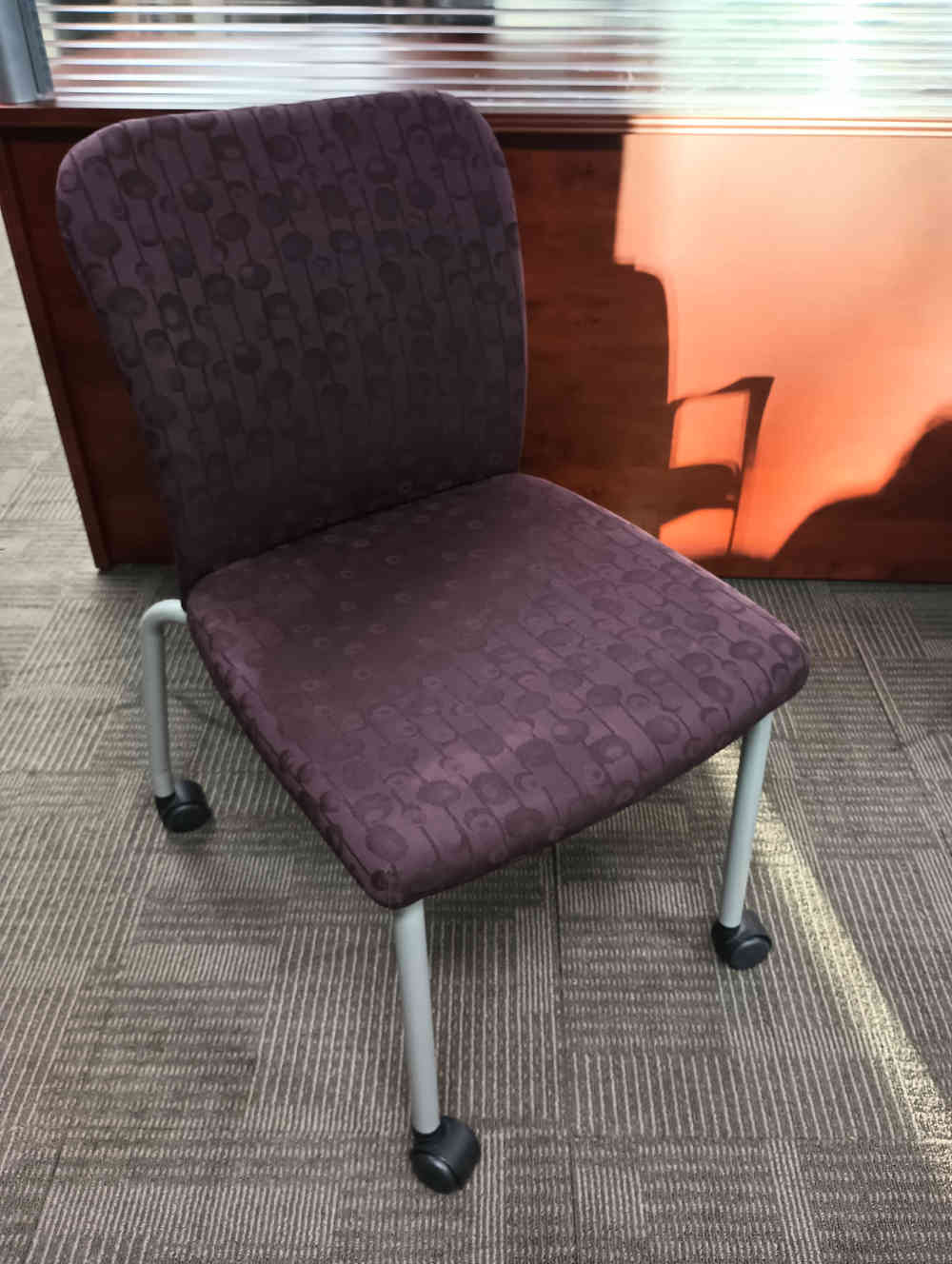 PRE-OWNED HAWORTH PURPLE CHAIR 