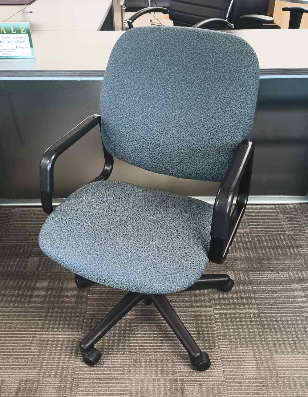 PRE-OWNED HON OFFICE CHAIR 