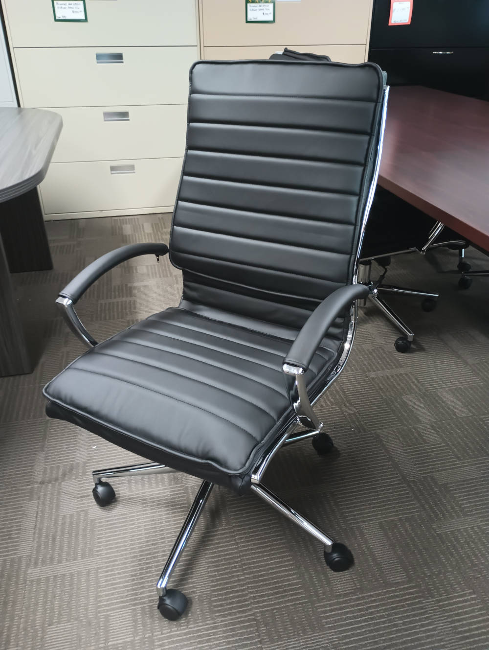 OSP SPX-23590C-U6 BLACK FAUX LEATHER CHAIR