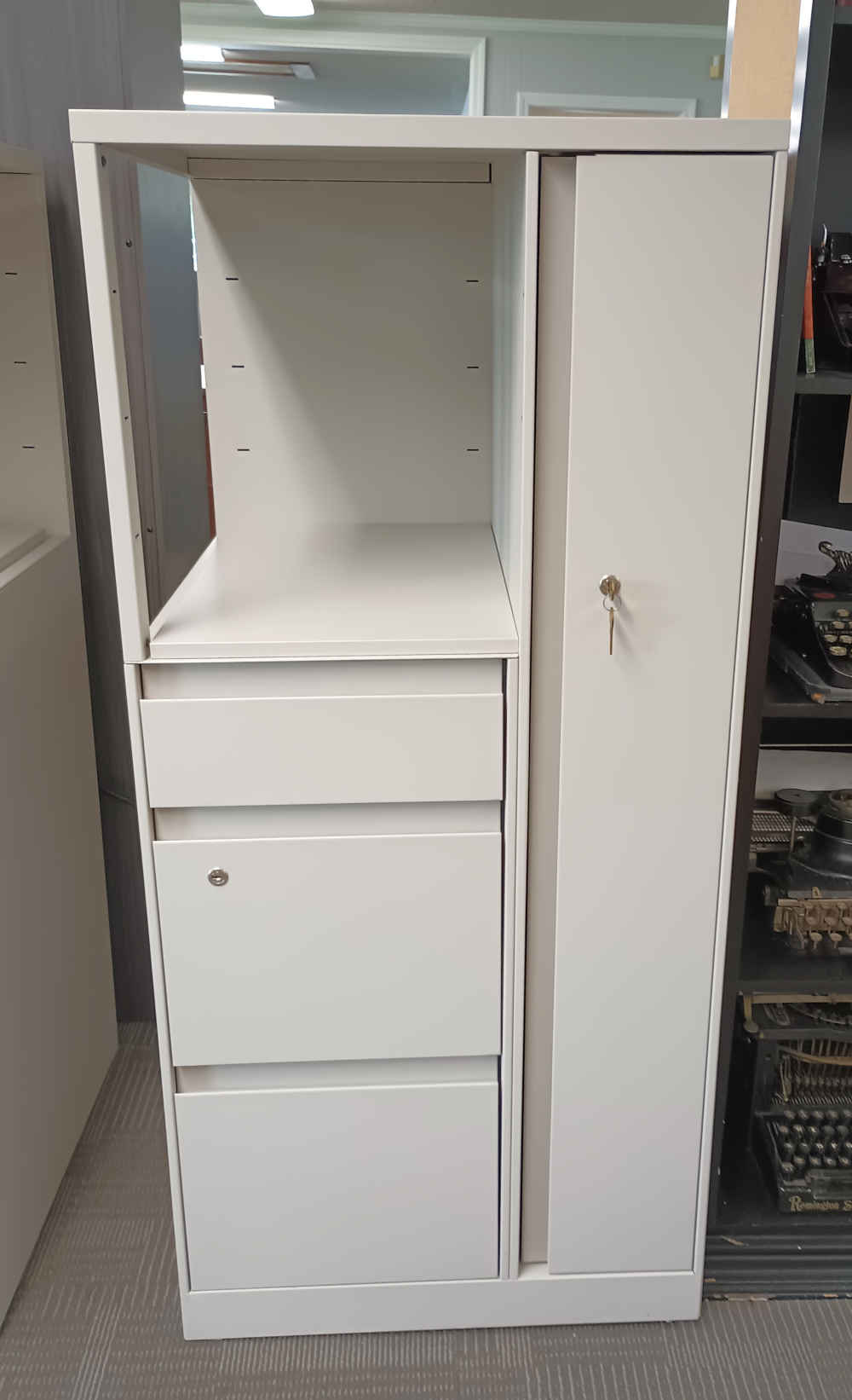 PRE-OWNED STEELCASE STORAGE CABINET