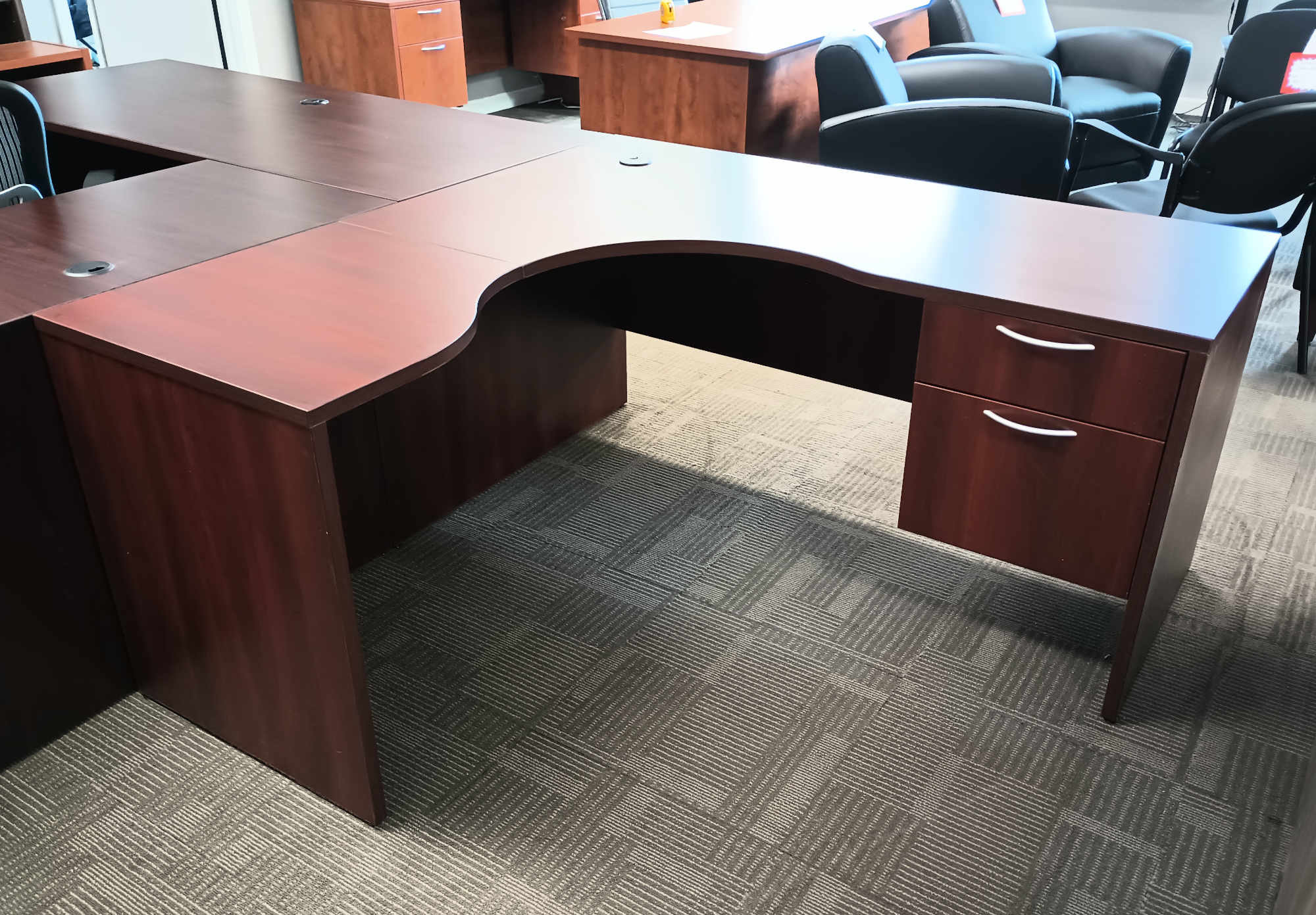 IOF 60X60 DESK SHIRAZ CHERRY