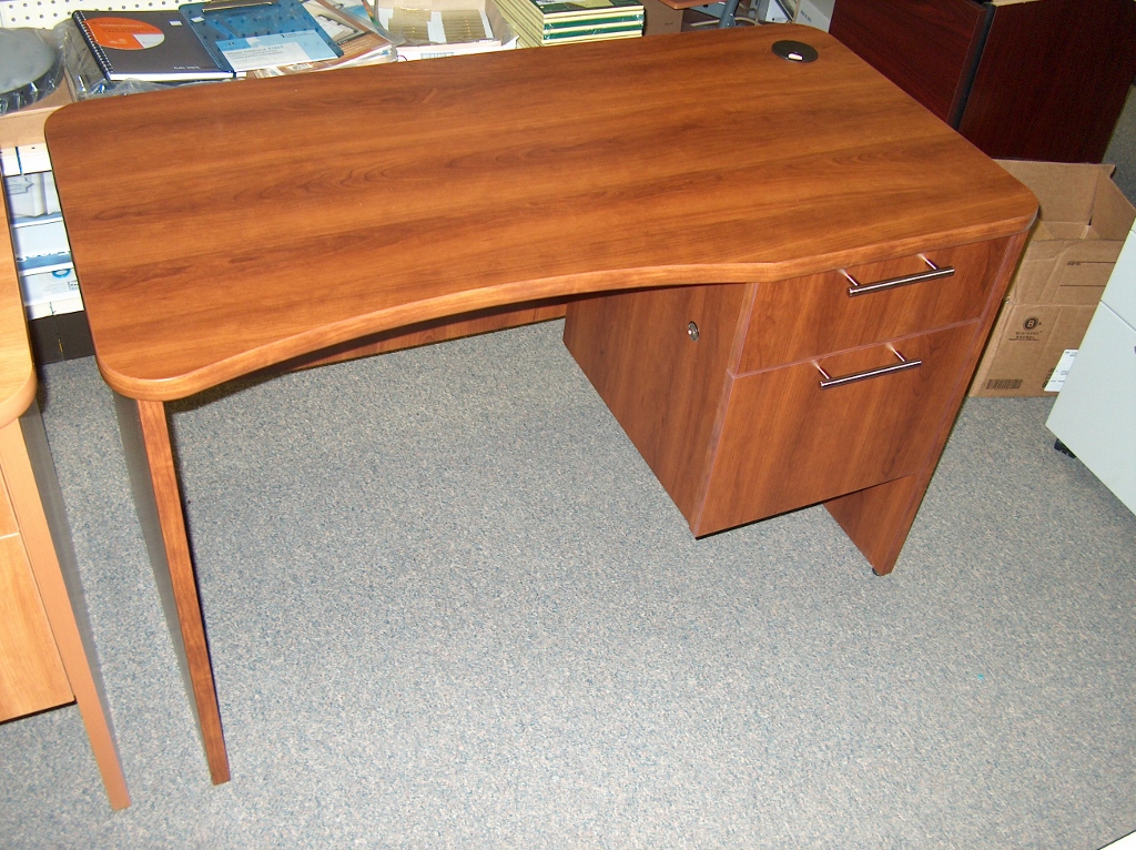IOF C10950 CONDO DESK - DARK RUM CHERRY