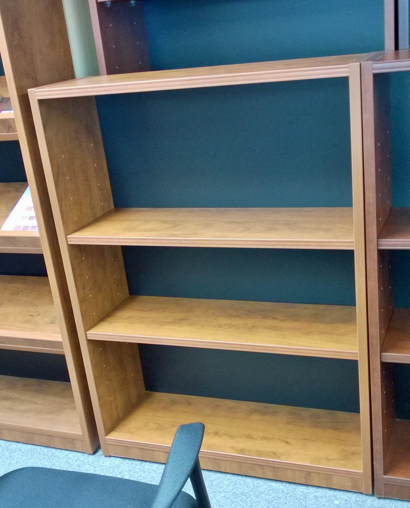 IOF UN48BC36 48" BOOKCASE - CANDLELIGHT